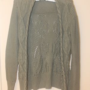 Green Banana Republic sweater